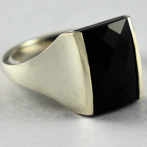 Onyx silver ring