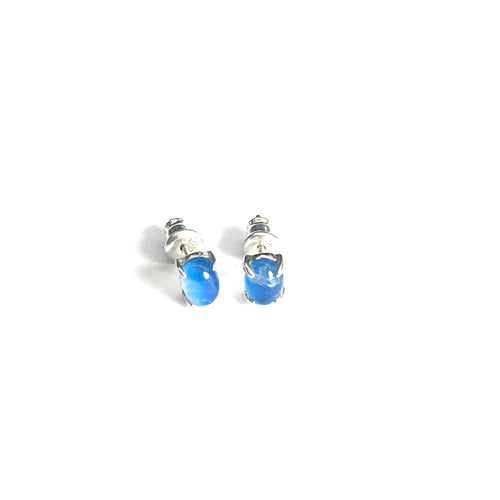 Blue stone four prongs studs silver earring