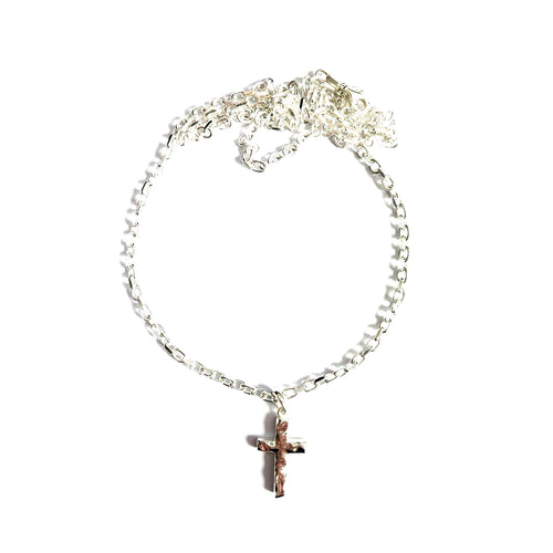 Cross silver necklace with hummer pattern