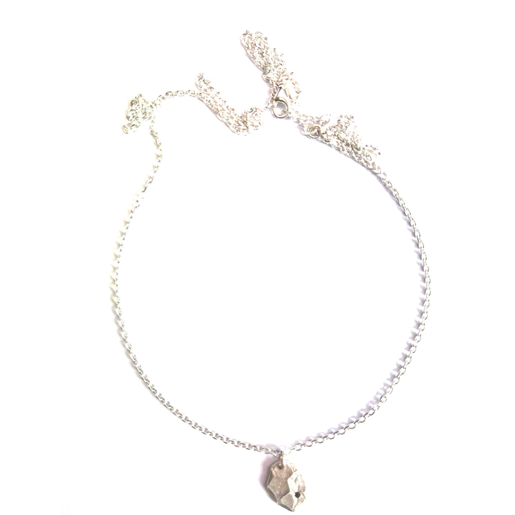 Hummer pendant with silver necklace & black stone