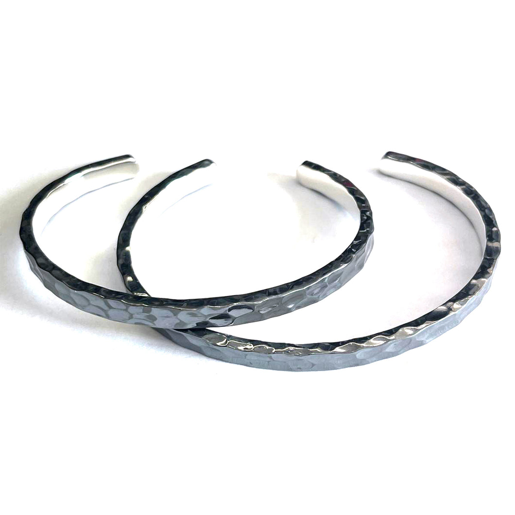 Hummer silver couple  bangle with oxidizing
