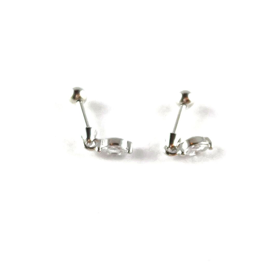 Olive & ball silver studs earring