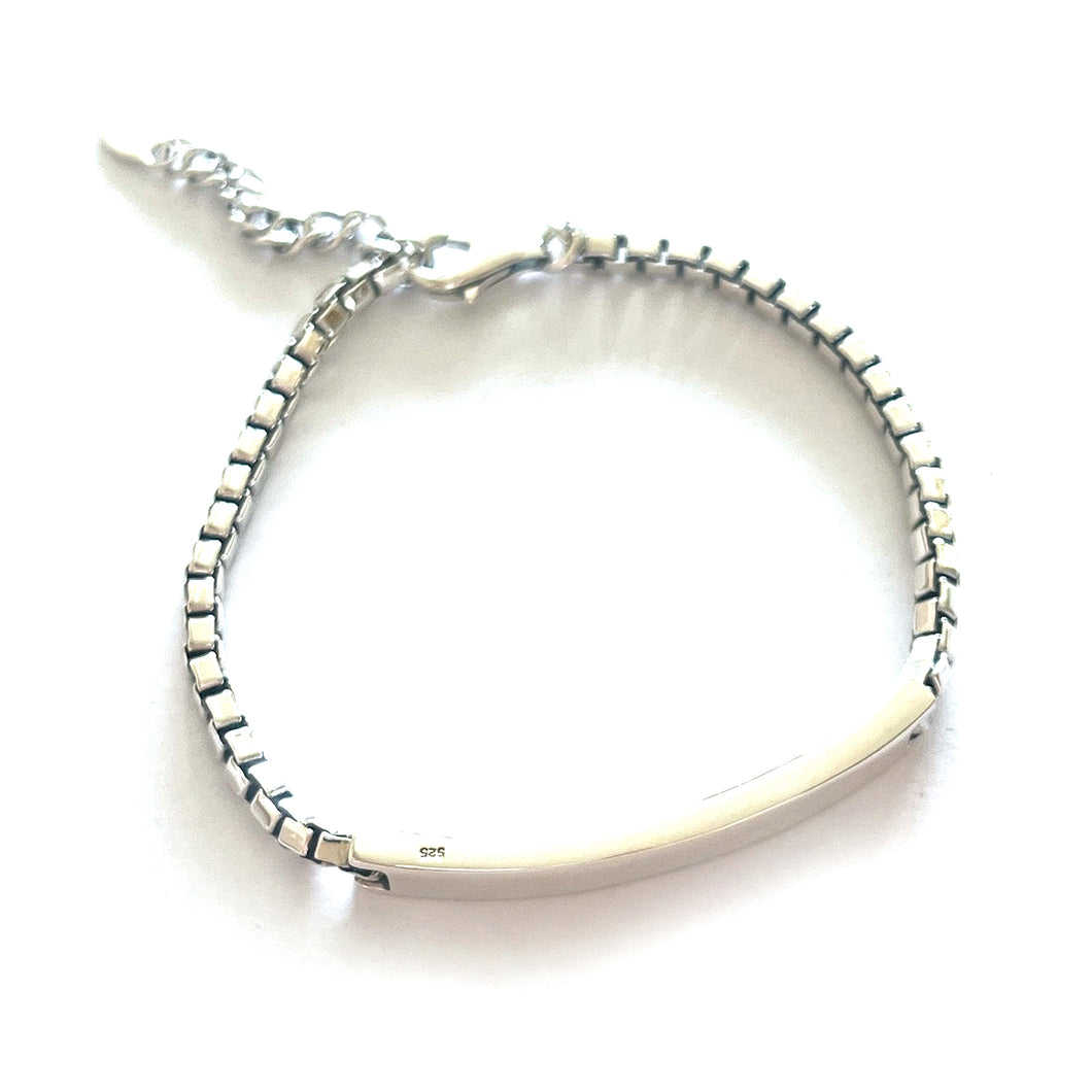 Plain silver bracelet