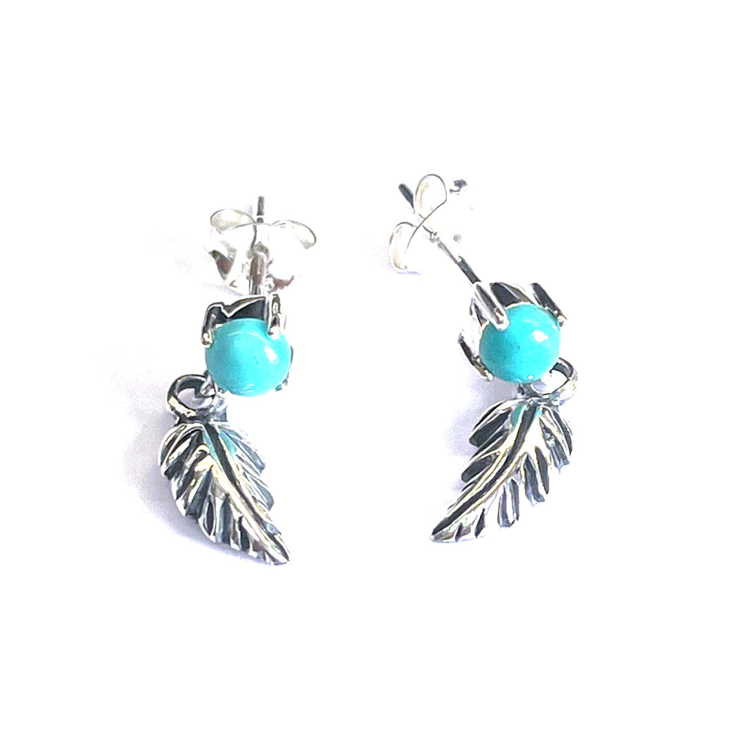Silver earring with leaves & turquoise
