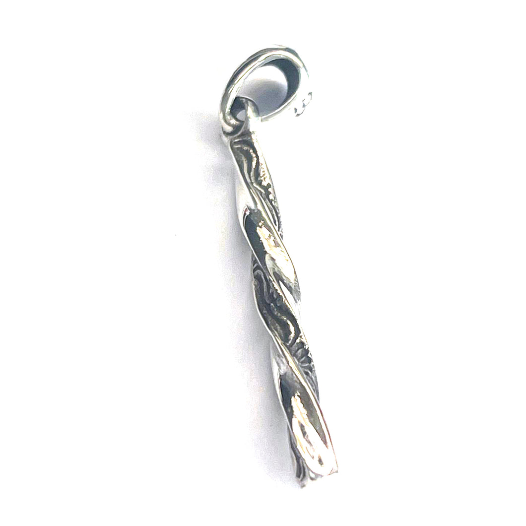 Twist & plain silver pendant