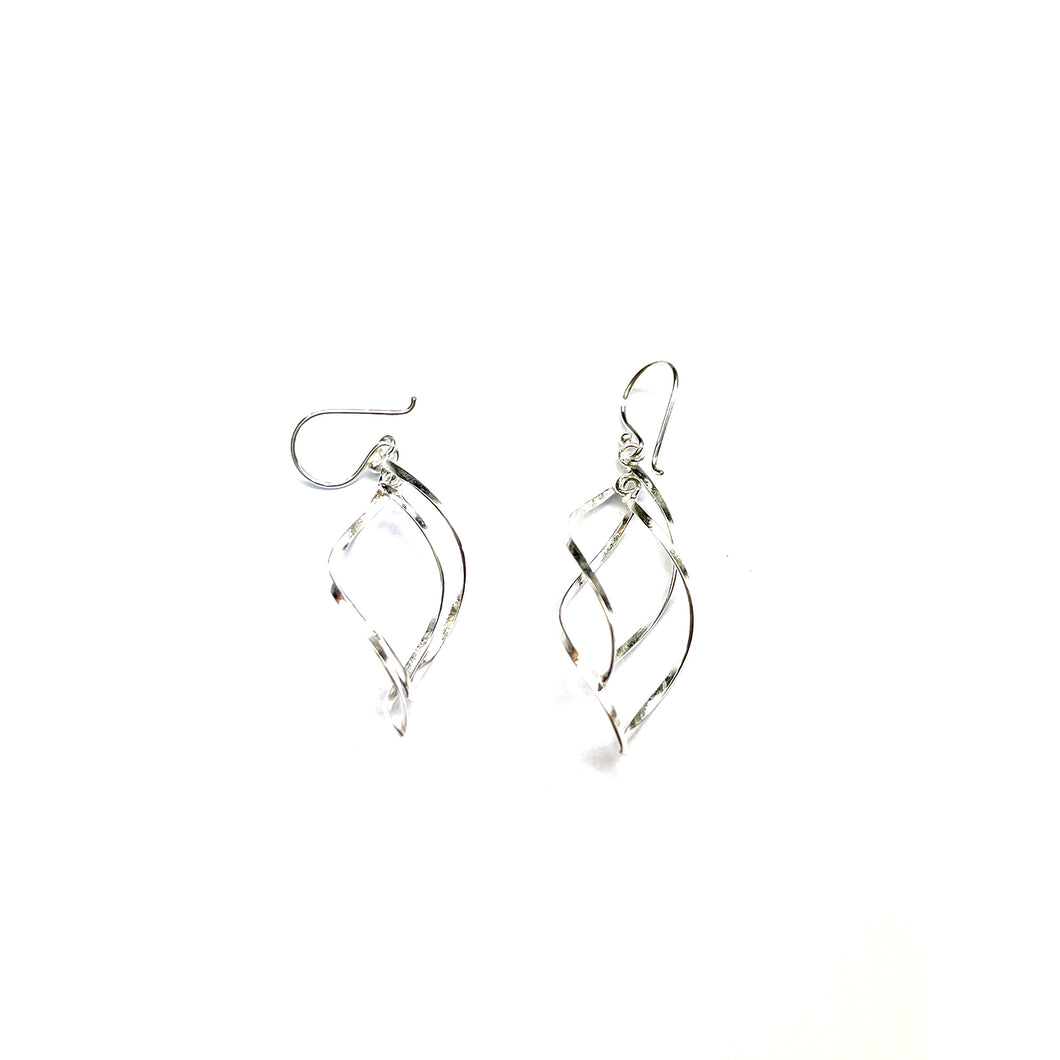 Twist hook silver earring