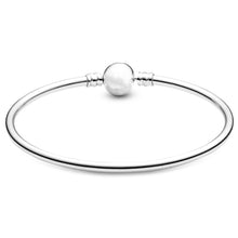 Ball silver bangle
