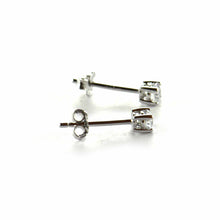 4 claws silver studs earring with 3mm CZ