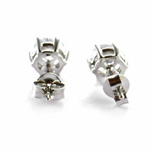 6 claws silver studs earring with 6mm CZ