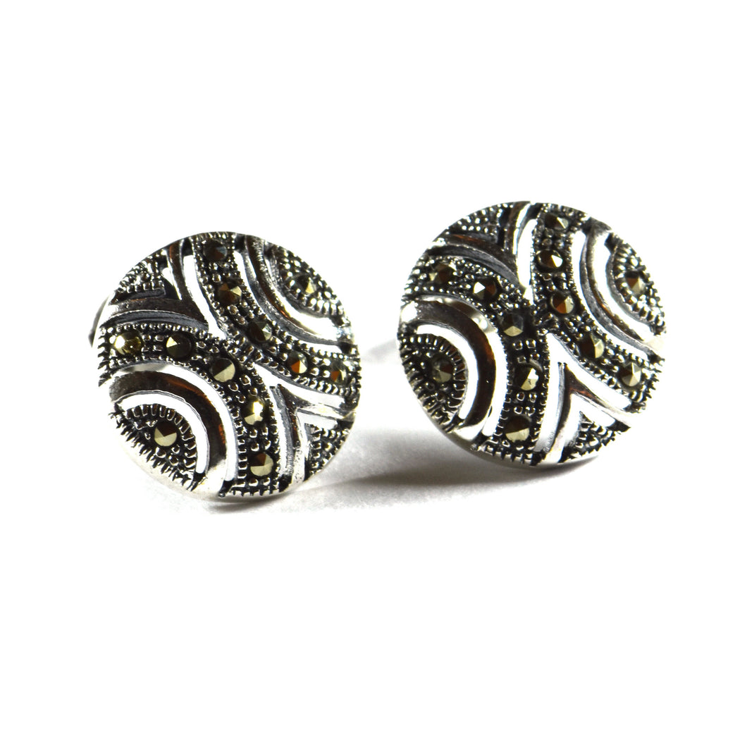 Ball pattern silver studs earring with marcasite