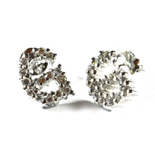 Big G silver earring