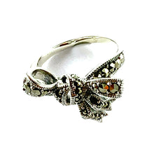 Big ribbon silver ring with marcasite