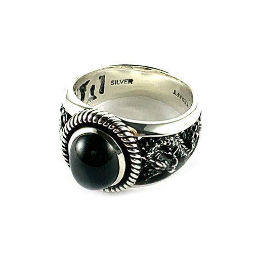 Big star stone silver ring with dragon pattern