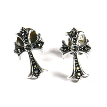 Classic cross silver studs silver earring with marcasite