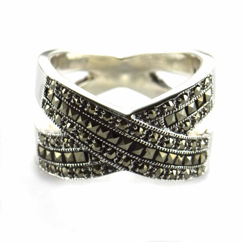 Cross silver ring with marcasite