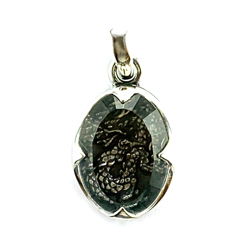 Dragon silver pendant with crystal