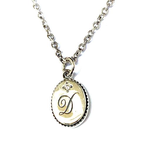 D silver necklace