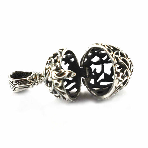 Egg silver pendant