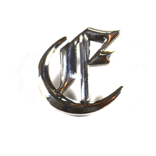 E old english fonts silver pendant