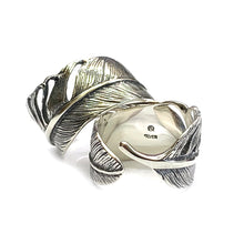 Feather silver couple ring