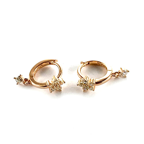 Flower pattern CZ silver circle earring with pink gold plating