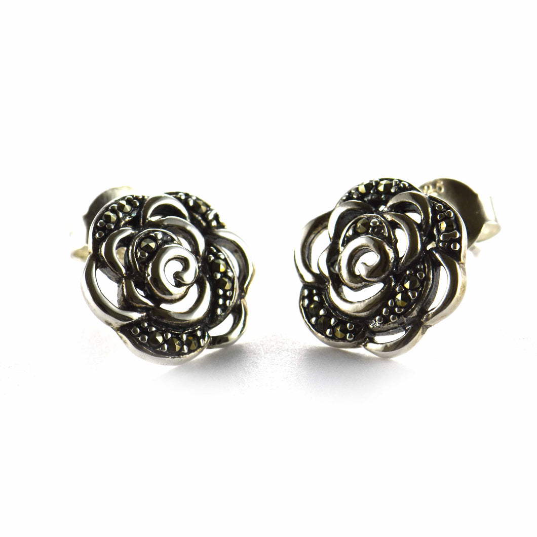 Flower silver earring with marcasite