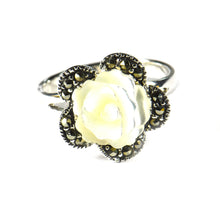 Flower silver ring with mother of pearl & marcasite