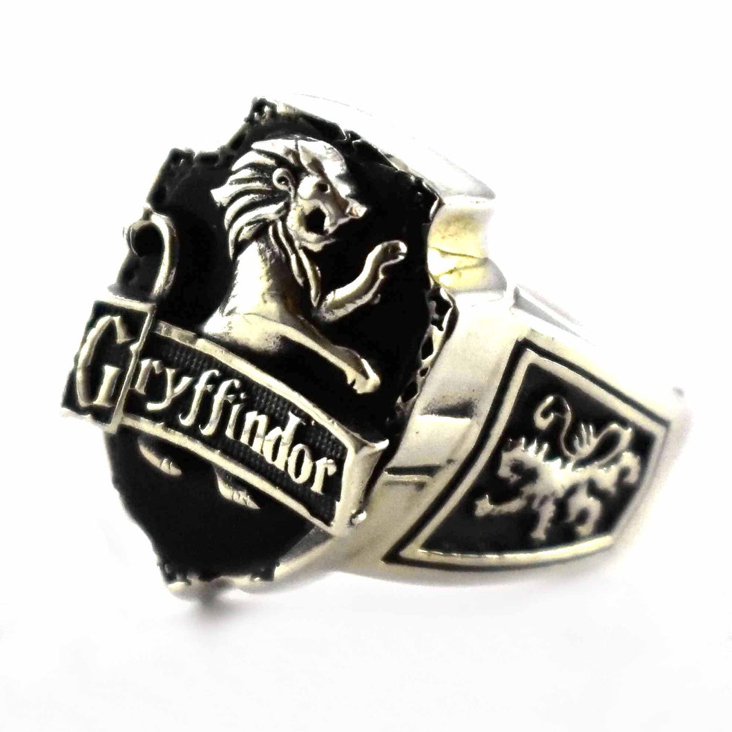 Gryffindor silver ring
