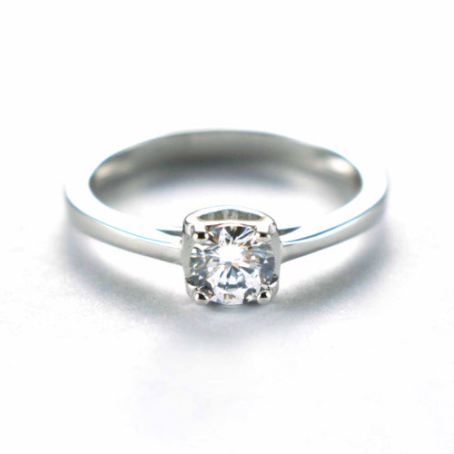 Heart pattern wedding silver ring with white CZ