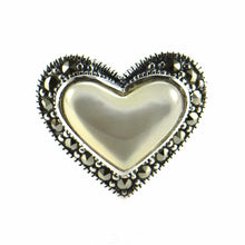 Heart silver ring with mother of pearl & marcasite