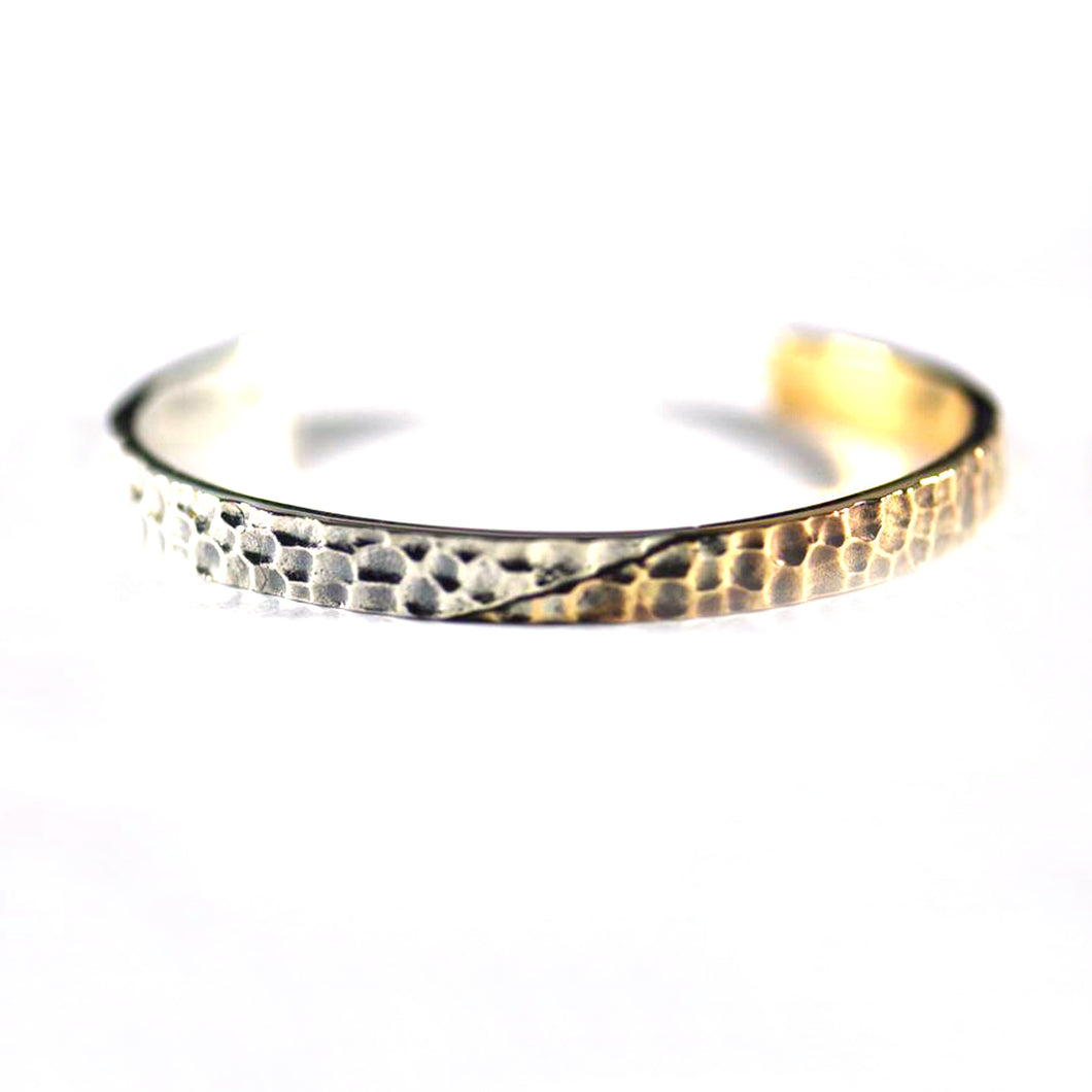 Hummer pattern silver bangle with copper plating