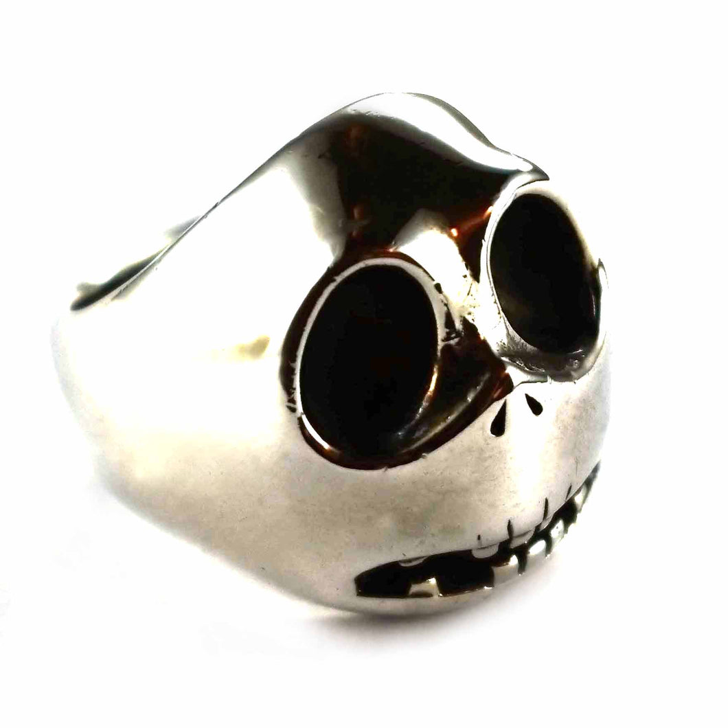 Jack with oxidizing silver ring