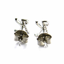 K silver earring with CZ