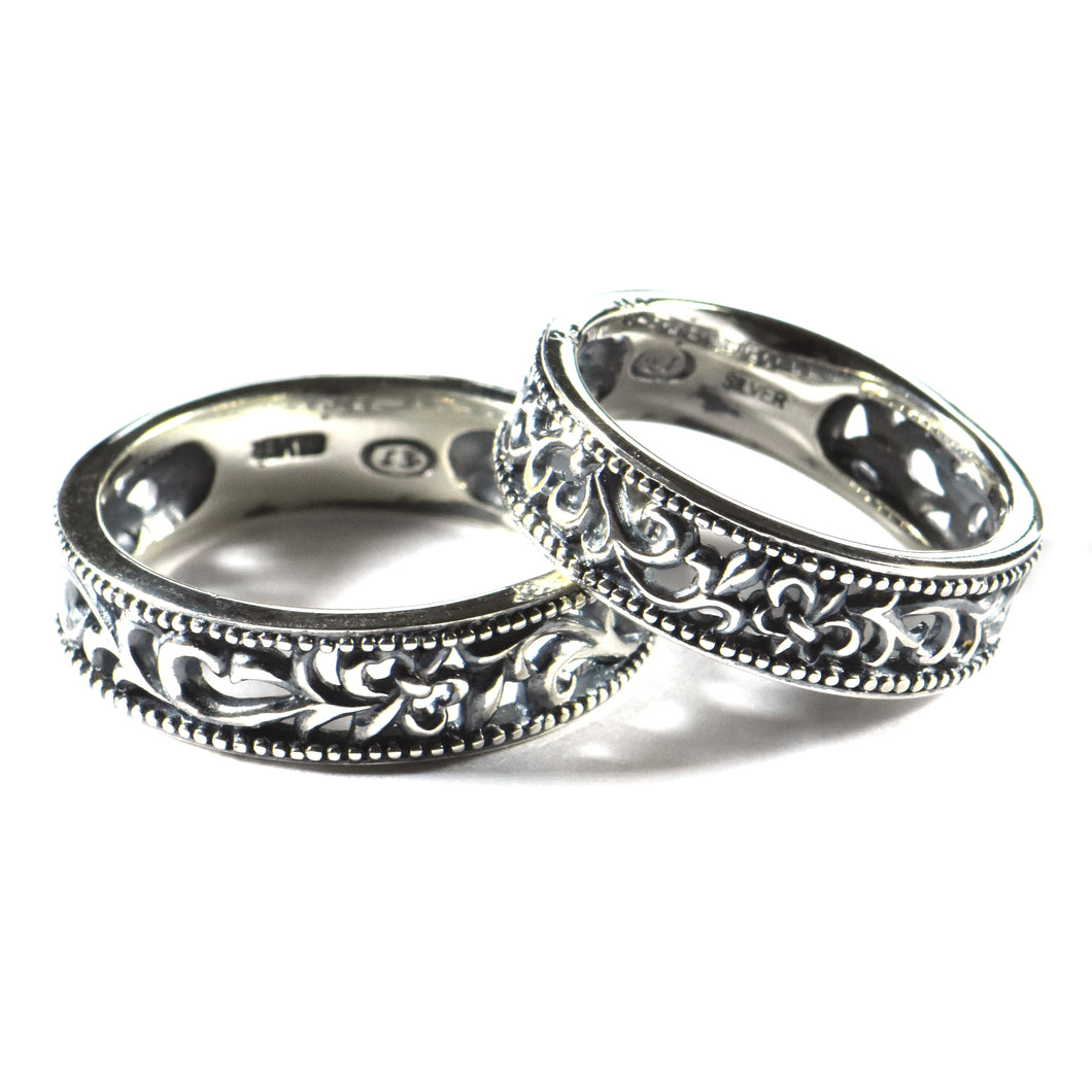Lace silver couple ring with oxidize