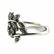 Leave & flower pattern silver ring with marcasite & silver oxidize