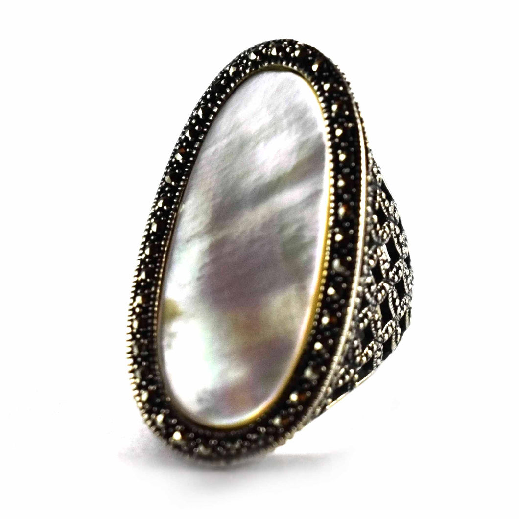 Marcasite with mother of pearl oval big silver ring
