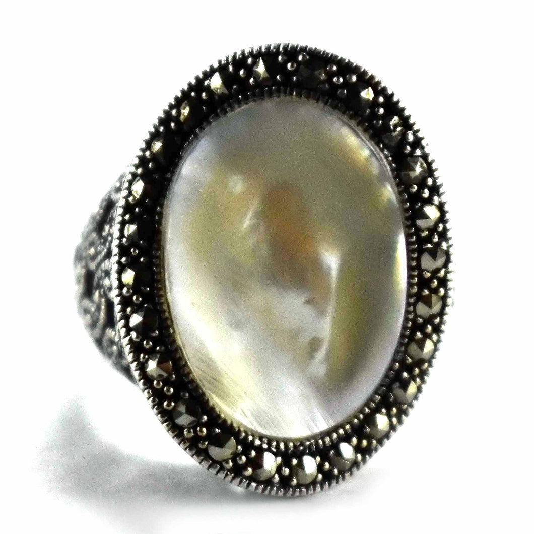 Marcasite with mother of pearl oval silver ring