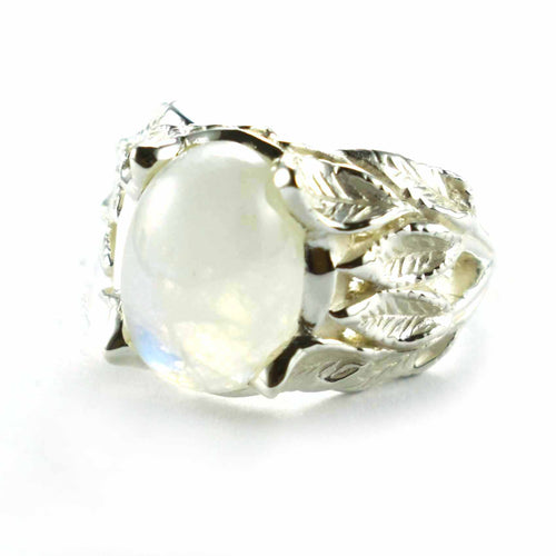 Moonstone silver ring with leaves patterns