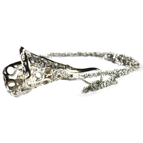 Morning glory silver necklace