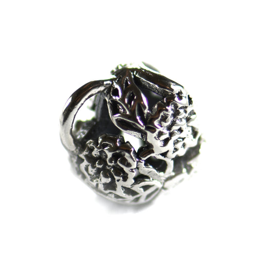 Mug silver beads
