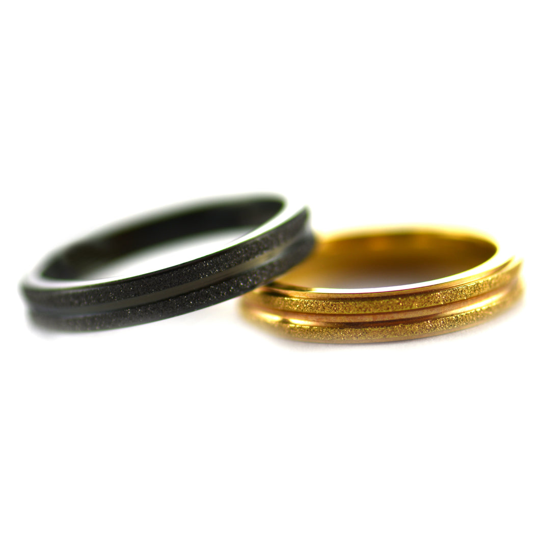 One line stainless steel couple ring with black & pink gold plating