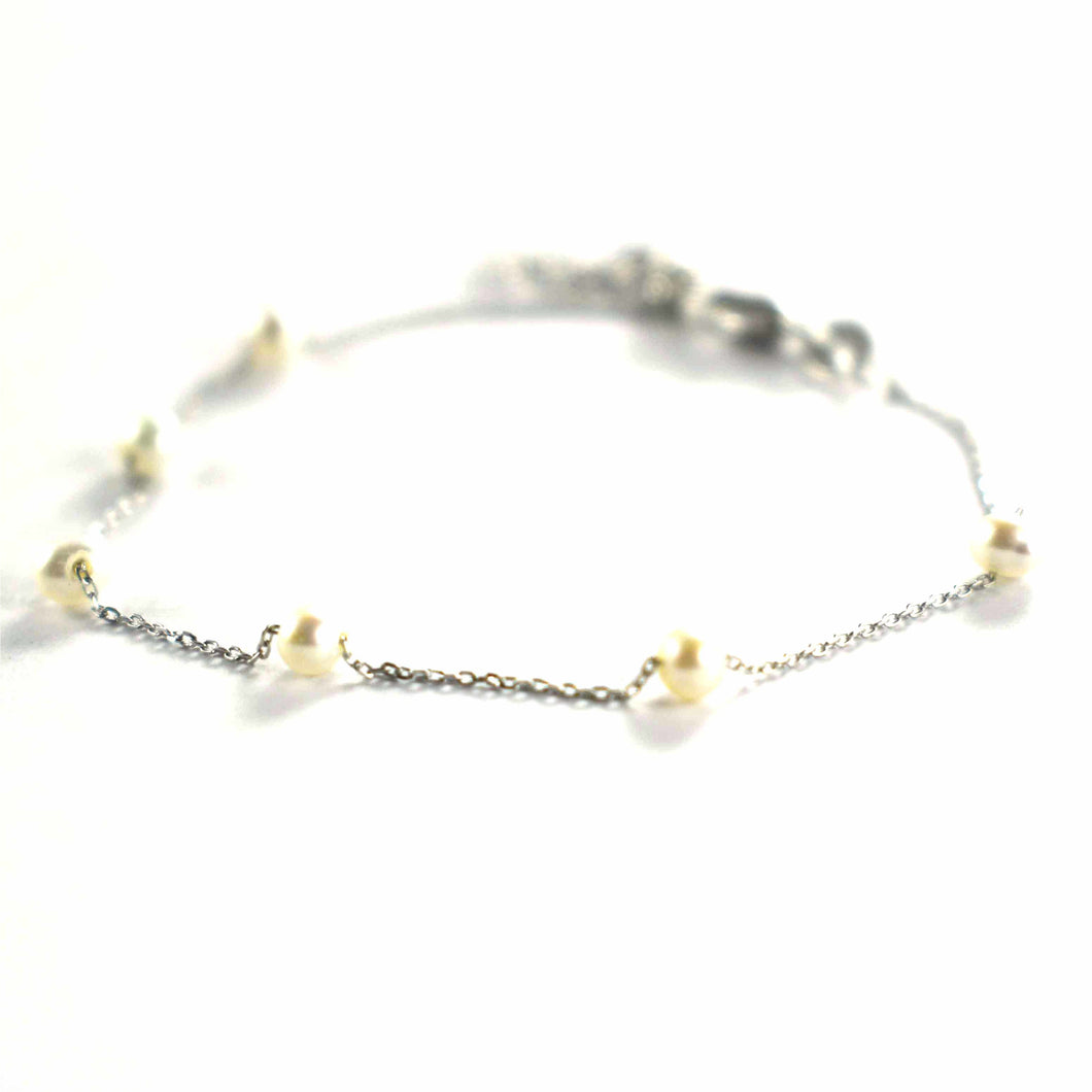 Pearl silver bracelet with platinum plating