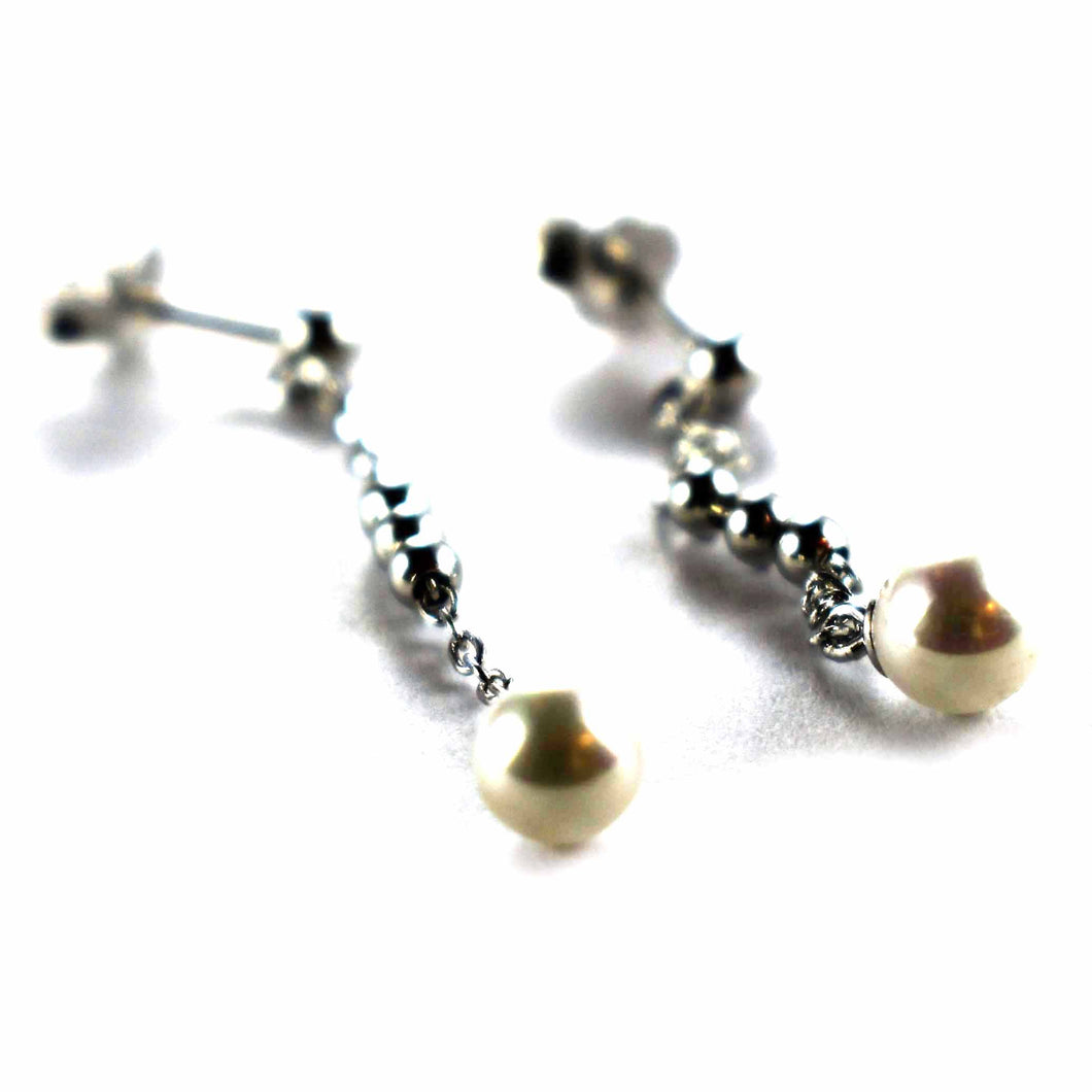 Pearl silver earring with silver ball