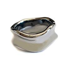 Plain & simplicity silver couple ring with black rhodium & pink gold plating