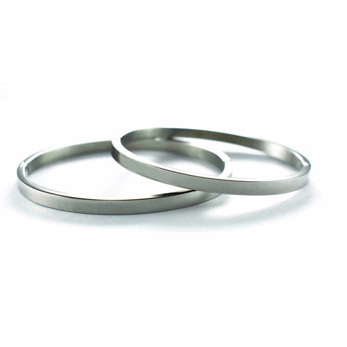 Plain stainless steel couple bangle