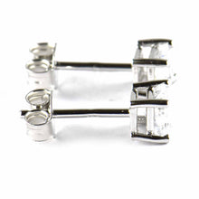 Prong setting stud silver earring with 4mm square CZ