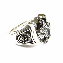 Raven claw silver ring