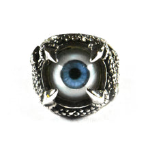 Ring style blue eye silver pendant