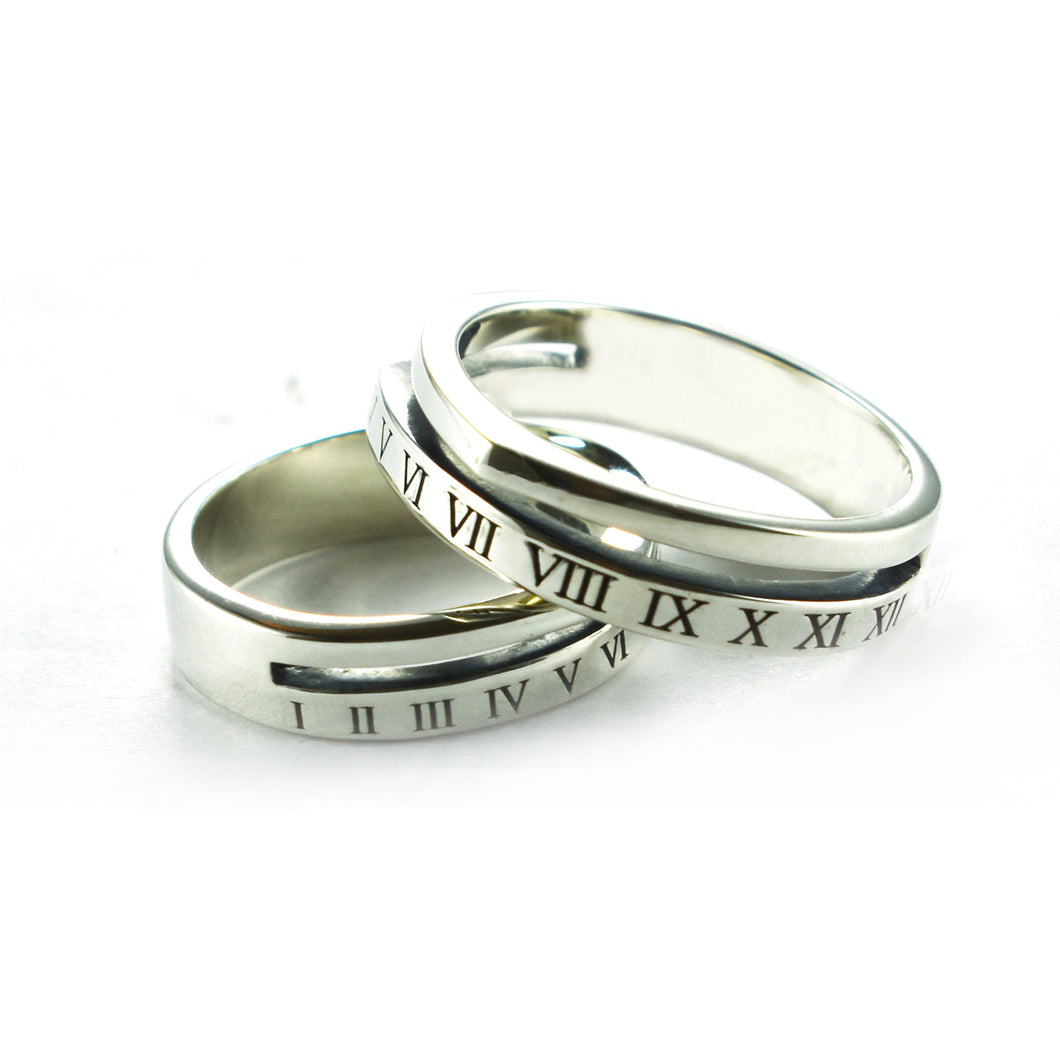 Roman numerals square shape silver couple ring