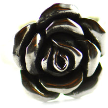 Rose silver ring with oxidizing